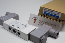 Load image into Gallery viewer, Mindman MVSC-220-4E2 DC24V Solenoid Valve 5/2 1/4" BSP (Made in Taiwan)